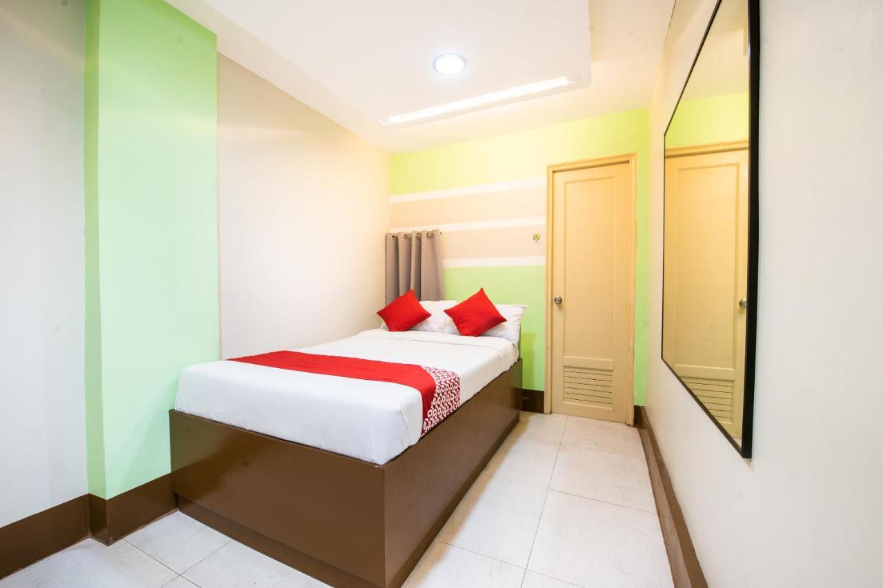 Oyo 475 Pearl Blossom Hotel Manila Eksteriør bilde